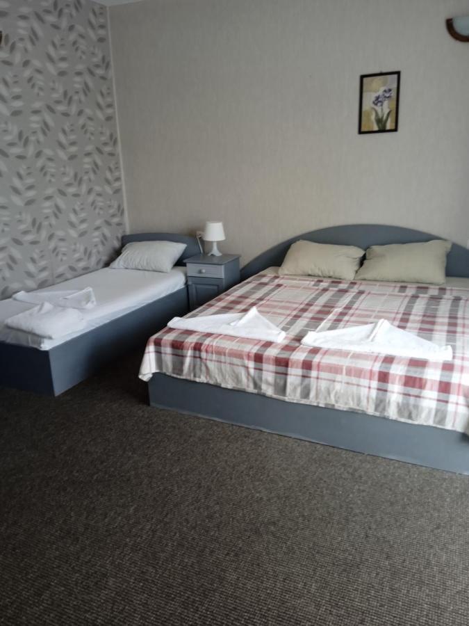 Guest House Urdoviza Kiten  Zimmer foto